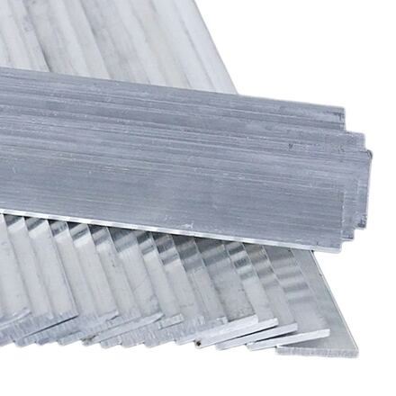 Tôle d'aluminium 30x3mm, pièce longueur min. 750 mm / pack de 1 pc