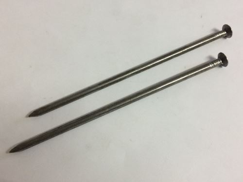 Clous de construction 140 / paquet de 5 kg