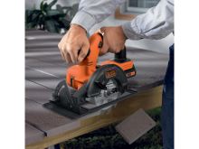 BLACK+DECKER Scie circulaire sans fil 140mm, sans batterie BDCCS18N
